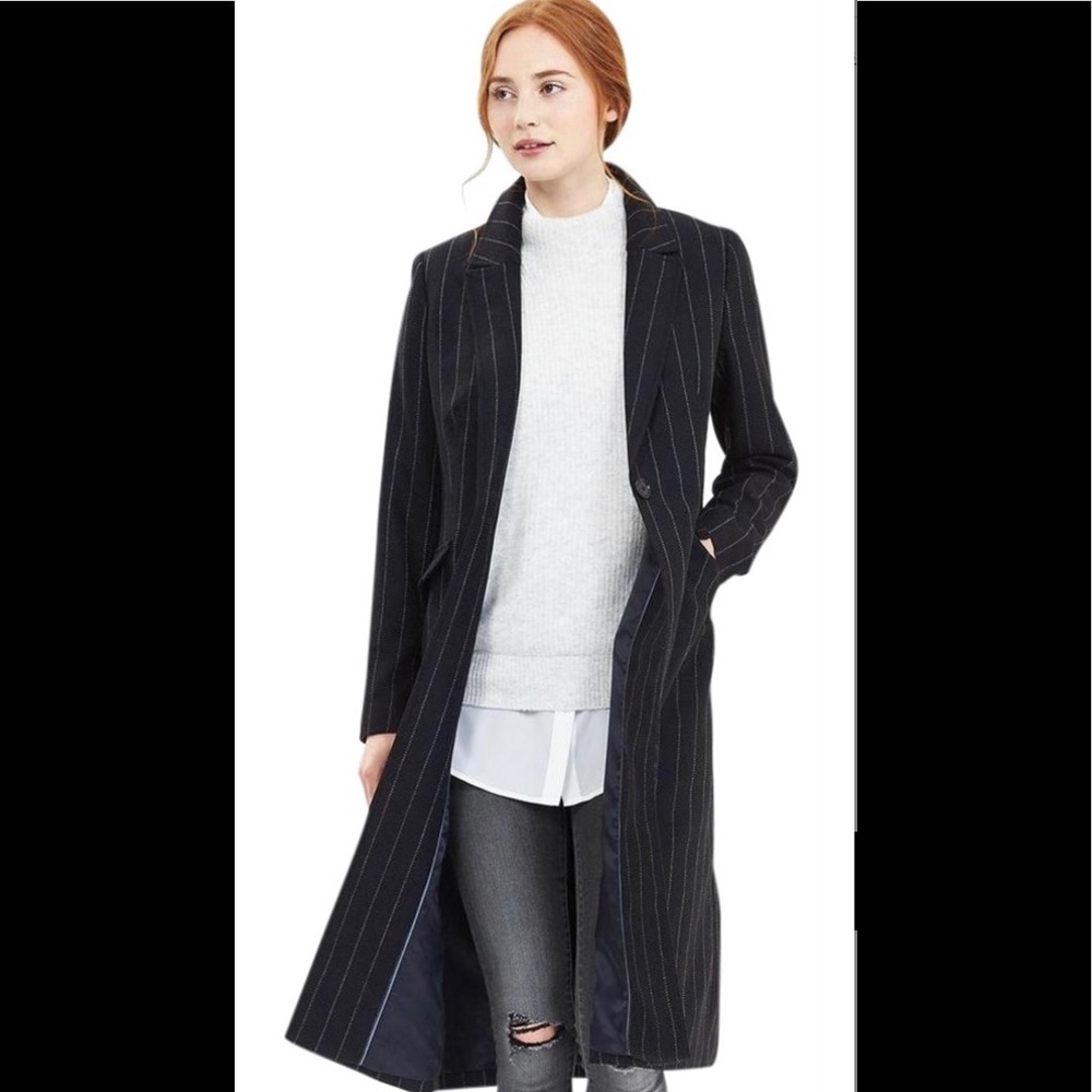 Banana Republic women’s coat NWOT